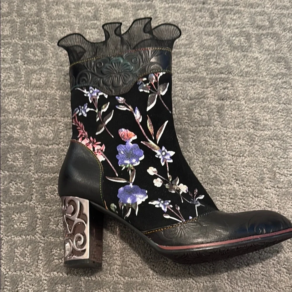 GUC L'ARTISTE Gaga Mid-Calf Leather Boots in Black & Multicolor size 39 - Picture 6 of 12